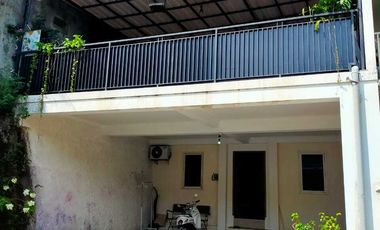 715Jt Rumah 2 Lt Padangsari Banyumanik Bonus AC & Kitchen, Carport 2