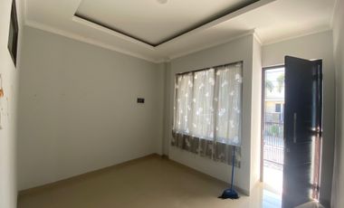 Dijual Rumah Baru Imperial