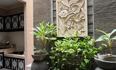 ADI DIJUAL RUMAH SUPER MEWAH DI CENTRAL PARK AHMAD YANI