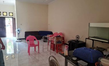 Dijual Rumah Lebak Timur