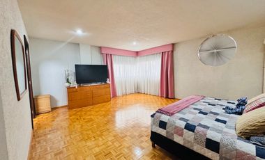 Muy buena casa en renta frente al Lomas Country Club