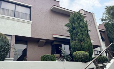 Muy buena casa en renta frente al Lomas Country Club