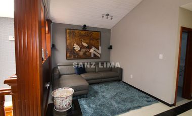 Zona de Oro 1: Bella Propiedad con finos acabados en excelente conservación