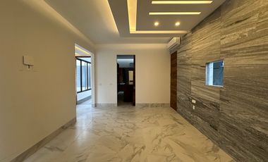 Casa en venta con vista a campo y lago en la privada Kilil, Yucatán Country Club