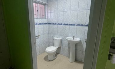 VENTA LOCAL COMERCIAL  EXCELENTE UBICACION