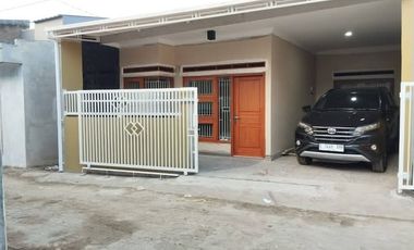 dijual rumah Baru siap huni 3 kamar di cihanjuang dkt cimahi