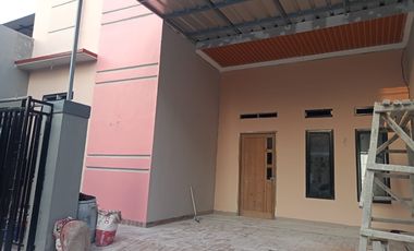 Rumah cantik harga menarik diPerum pesona angrek
