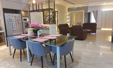 Dijual Rumah Cluster Violin Golf island Fullfurnished & Kolam Renang