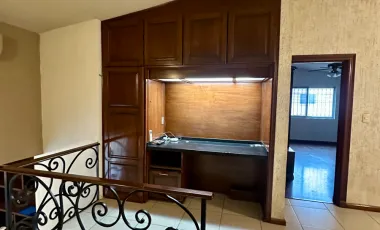 Casa en venta en Republica Poniente, Saltillo, Coahuila de Zaragoza