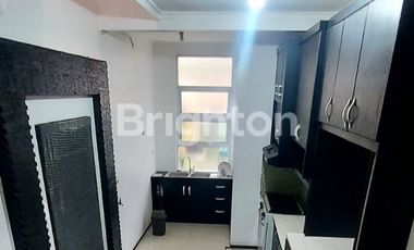 RUMAH HOOK TERAWAT DI KAWASAN SEJUK DI PERUMAHAN ELITE