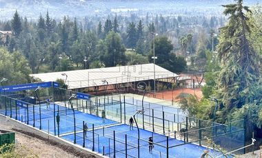 Casa en Arriendo en GOLF LOMAS DE LA DEHESA