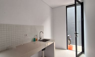 Jual Rumah 2 lantai model estetik modern dekat stasiun rawa buntu