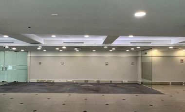 Local Comercial en Arriendo en Avenida Andrés Bello 2715