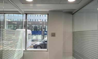 Local Comercial en Arriendo en Avenida Andrés Bello 2715