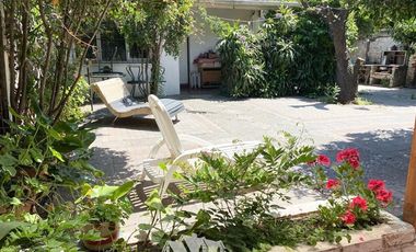 Casa en Venta en Vía Regina/Monseñor Edwards