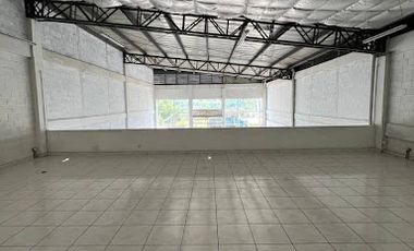 ARRIENDO de BODEGAS en PEREIRA