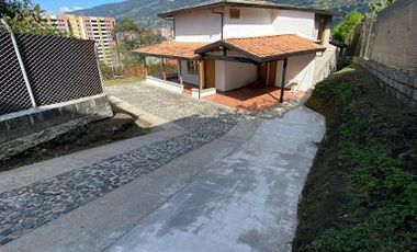 ARRIENDO de CASAS en ENVIGADO