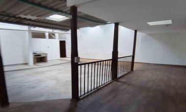 CASA EN ARRIENDO EN EL CENTRO/MANIZALES