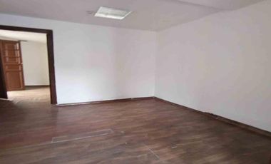 CASA EN ARRIENDO EN EL CENTRO/MANIZALES