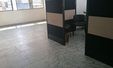 OFICINA EN VENTA EN EL CENTRO DE PEREIRA