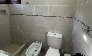 Dos amplias viviendas a la venta en Costa del Este - Calle Amapolas e/ Av. 1 y 2 75