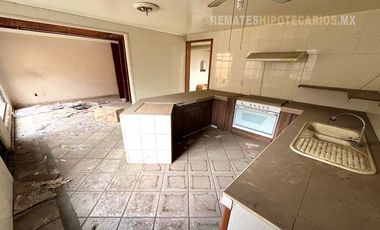 Casa en venta de REMATE BANCARIO en Temixco Morelos