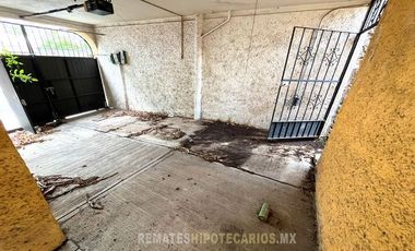 Casa en venta de REMATE BANCARIO en Temixco Morelos