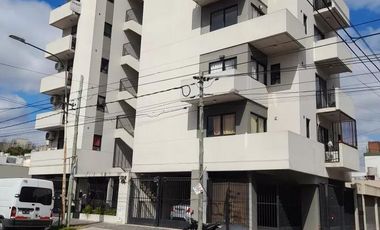 Cochera en venta - 13Mts2 - Caseros