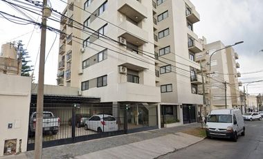 Cochera en venta - 13Mts2 - Caseros