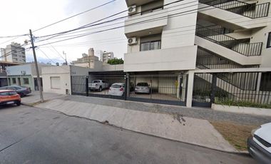 Cochera en venta - 13Mts2 - Caseros