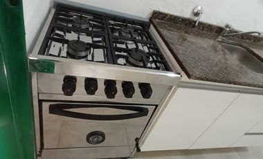 Las Palmas, Una planta , escritura ,cochera y Patio !