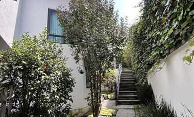 Casa en Renta loma de valle escondido