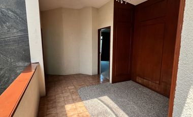 Casa en Renta loma de valle escondido