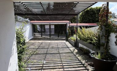 Casa en Renta loma de valle escondido