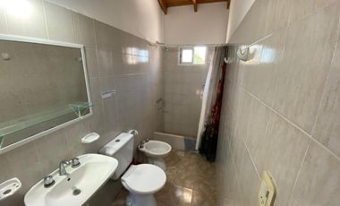 Departamento en venta - 2 Dormitorios 2 Baños - Mar del Tuyú