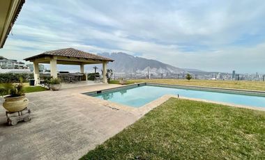 CASA EN VENTA, JARDINES COLONIALES, SAN PEDRO GARZA GARCIA, N.L.