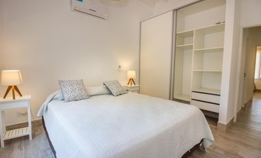 Alquiler temporal, Casa, Costa Esmeralda, barrio Golf, lote al 500