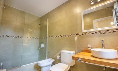 Alquiler temporal, Casa, Costa Esmeralda, barrio Golf, lote al 500