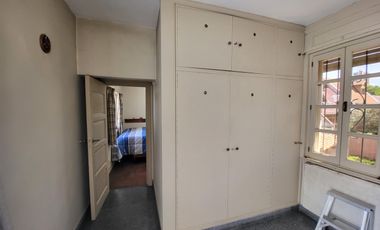 Casa Venta  7 ambientes 5 dormitorios Olivos, Vicente Lopez