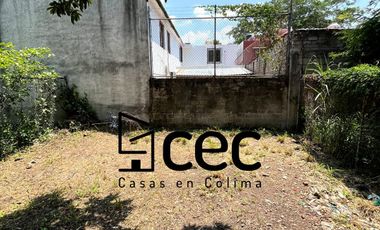 CASA EN VENTA 2 PLANTAS, 3 RECÁMARAS, 2 BAÑOS, COCHERA PARA 2 AUTOS