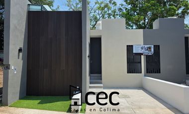 CASA EN VENTA, 2 RECÁMARAS, 2 BAÑOS COMPLETOS, COCHERA PARA 1 AUTO