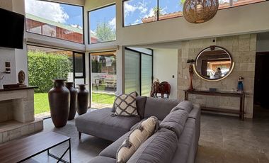 Casa en venta con salida al lago de  Pátzcuaro, Santiago Tzipijo, Michoacán