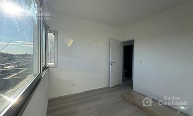 Avellaneda 609-Piso a 1/c de Av. Maipú, a Estrenar con Terraza, Parrilla, 2 Baños y Cochera