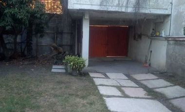 VENTA DE  TERRENO  Y  CASA CON ALBERCA