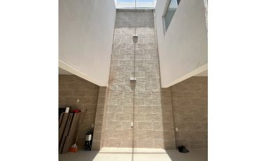 Venta Casa Nueva en Jardínes de Ahuatlán, Cuernavaca Mor.