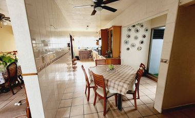 Casa VENTA terreno grande para casa,  oficinas o hacer edificio Colonia Zaragoza