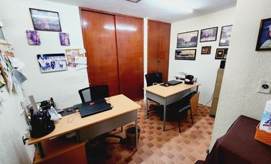 Casa VENTA terreno grande para casa,  oficinas o hacer edificio Colonia Zaragoza