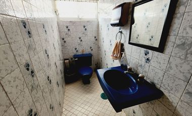 Casa VENTA terreno grande para casa,  oficinas o hacer edificio Colonia Zaragoza