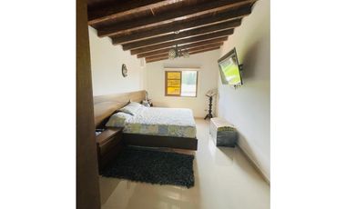 Venta de casa unifamiliar en Marinilla