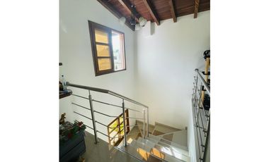 Venta de casa unifamiliar en Marinilla